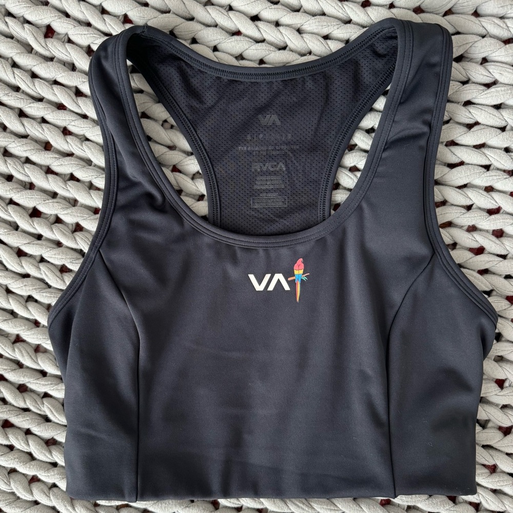 RVCA exercise top / sports bra. Women's small.